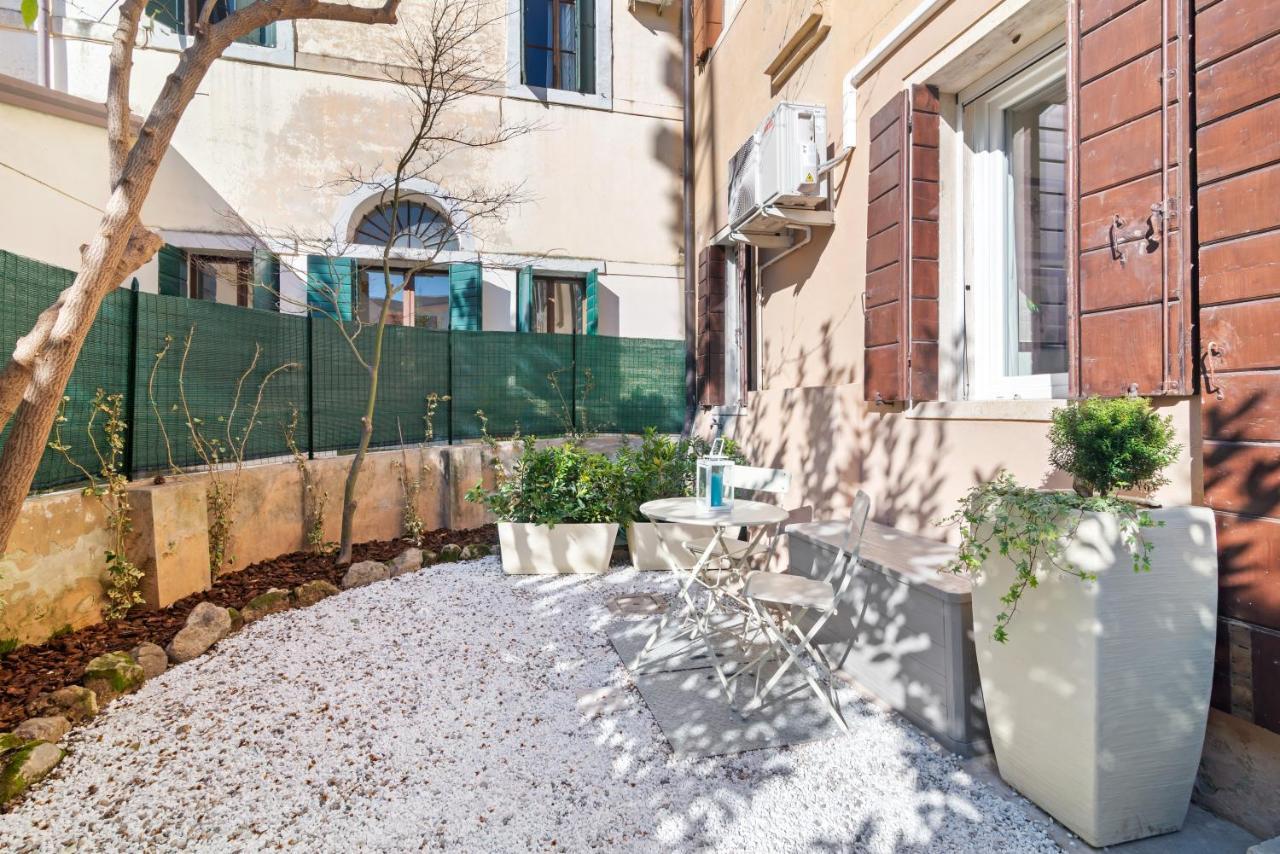 Garden Mini Flat Specola Apartment Padova Exterior photo